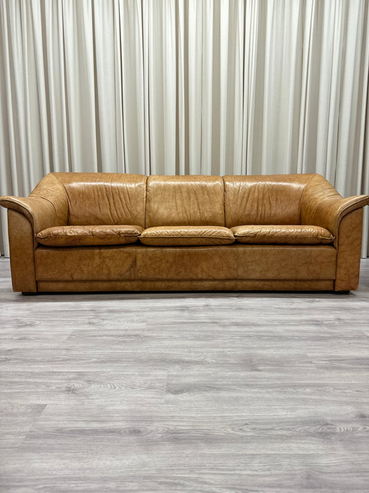 Italiensk skinnsoffa 3-sits