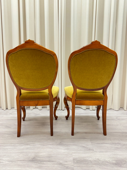 2 st Stilstolar - Olive - 1900 tal