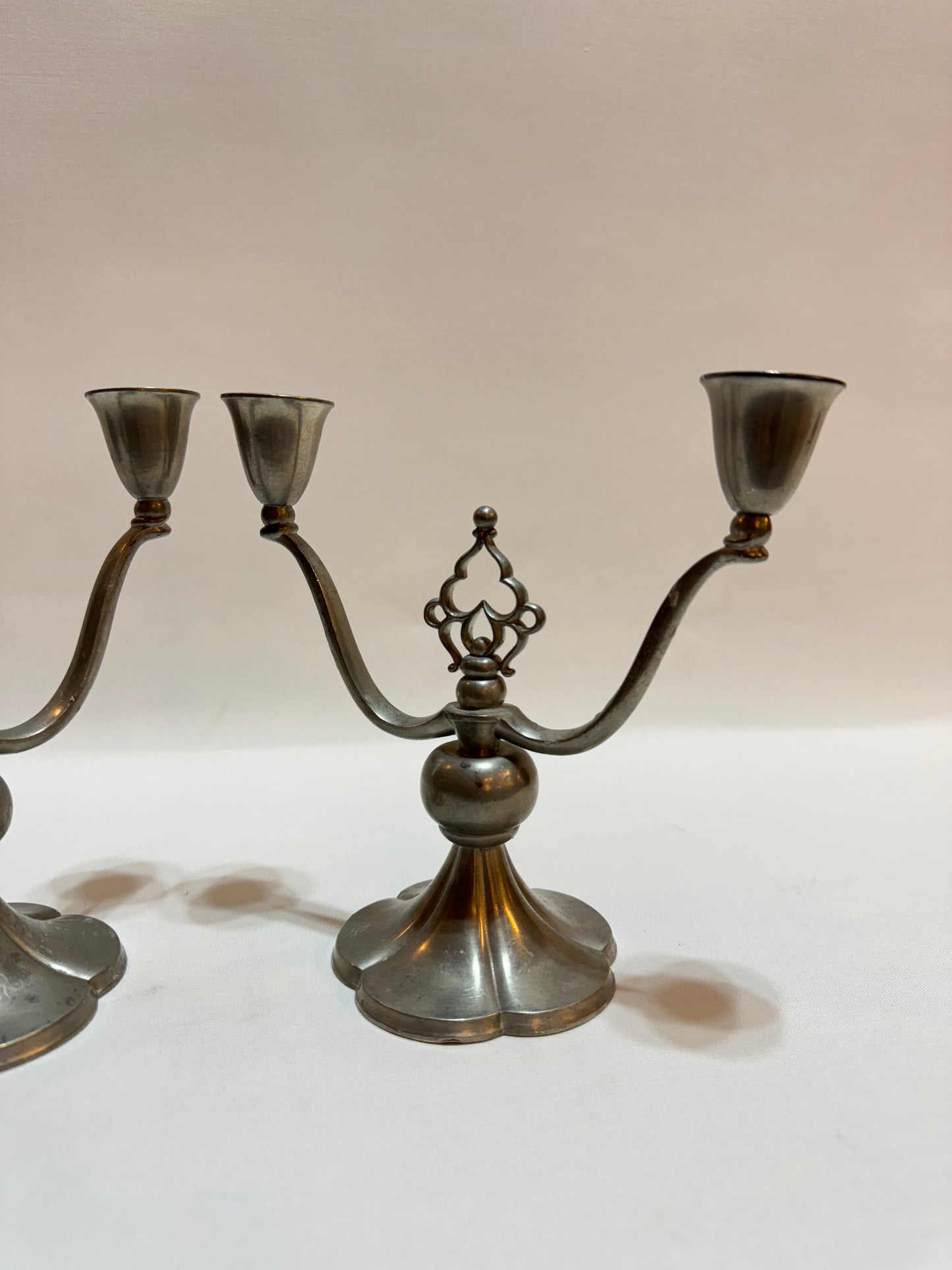 2 st Ljusstakar - Tenn