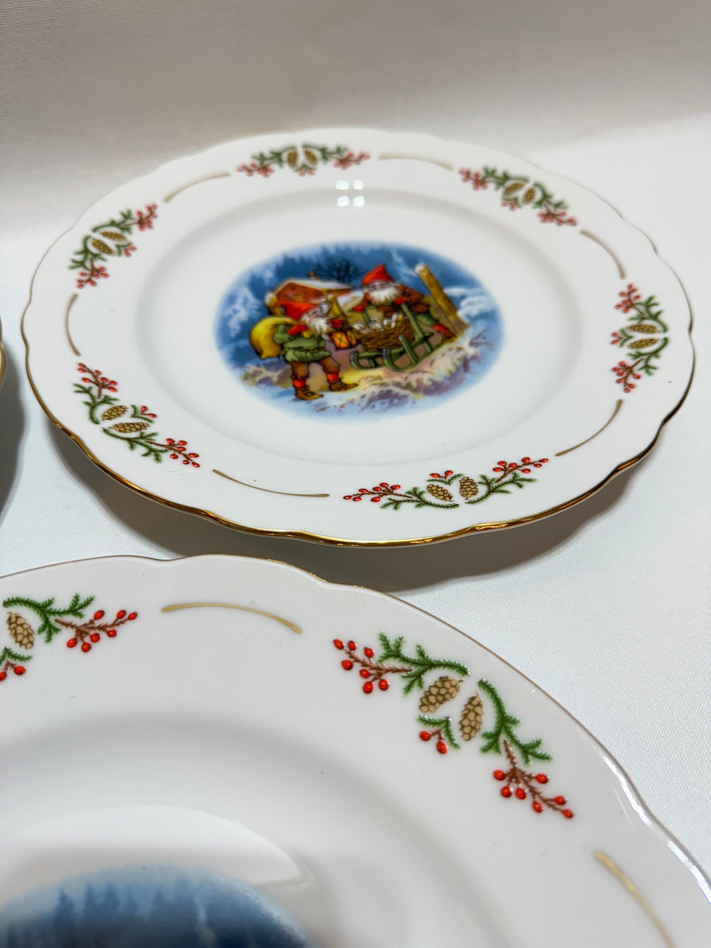 3 st Mattallrikar ”Christineholm”