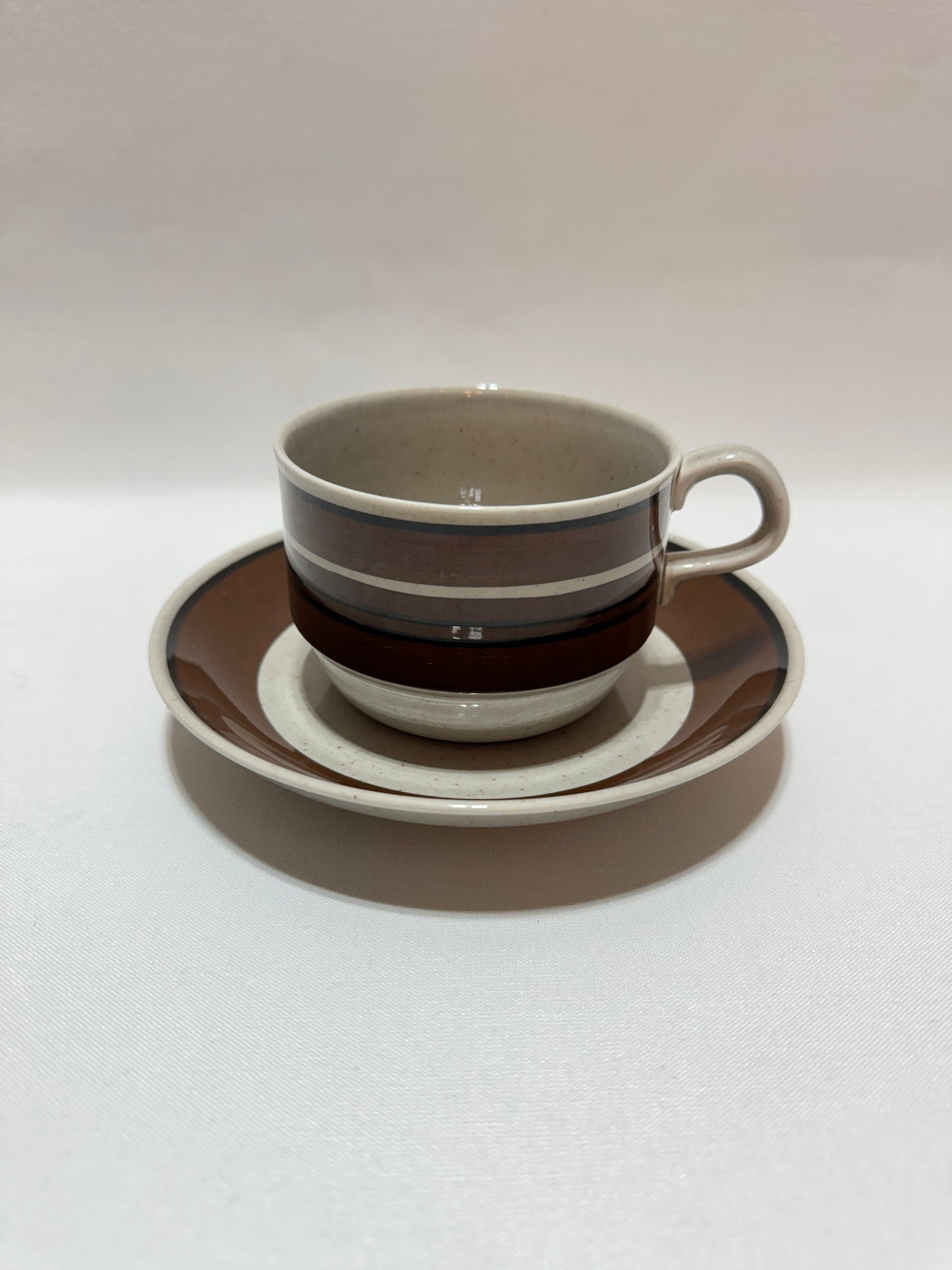 Kopp med fat - Isolde Rörstrand