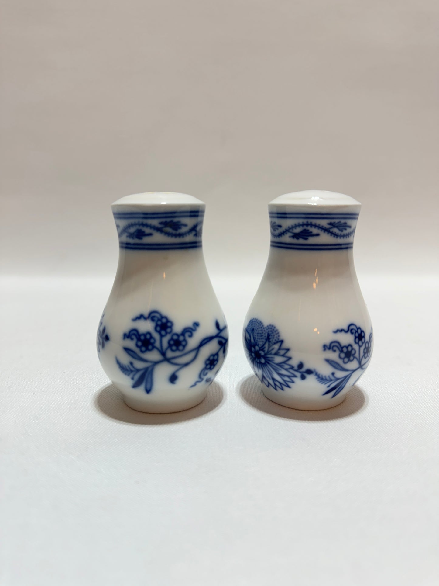 Porslinskar - Salt och peppar - 1900-tal