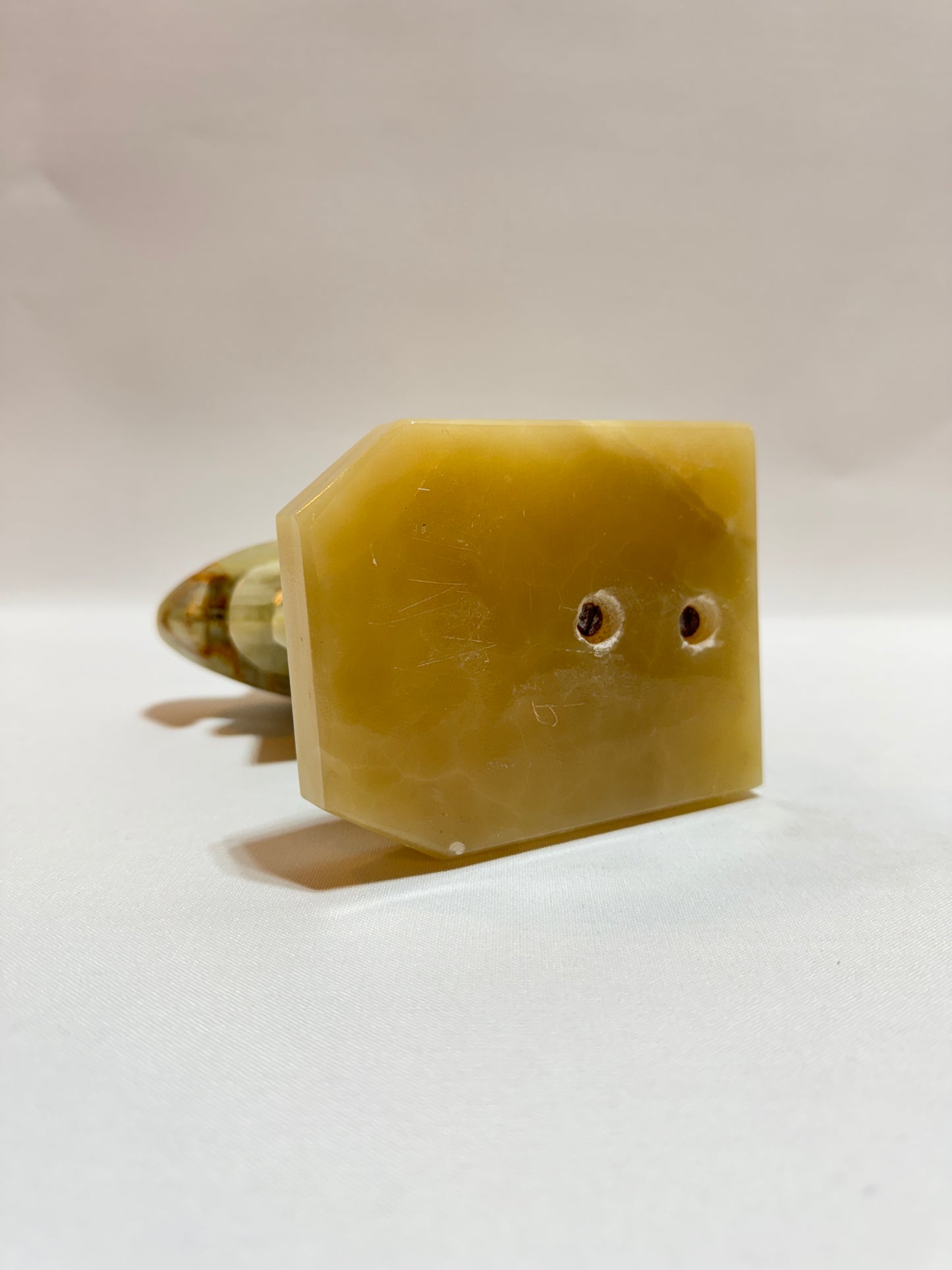 Bokstöd - Alabaster