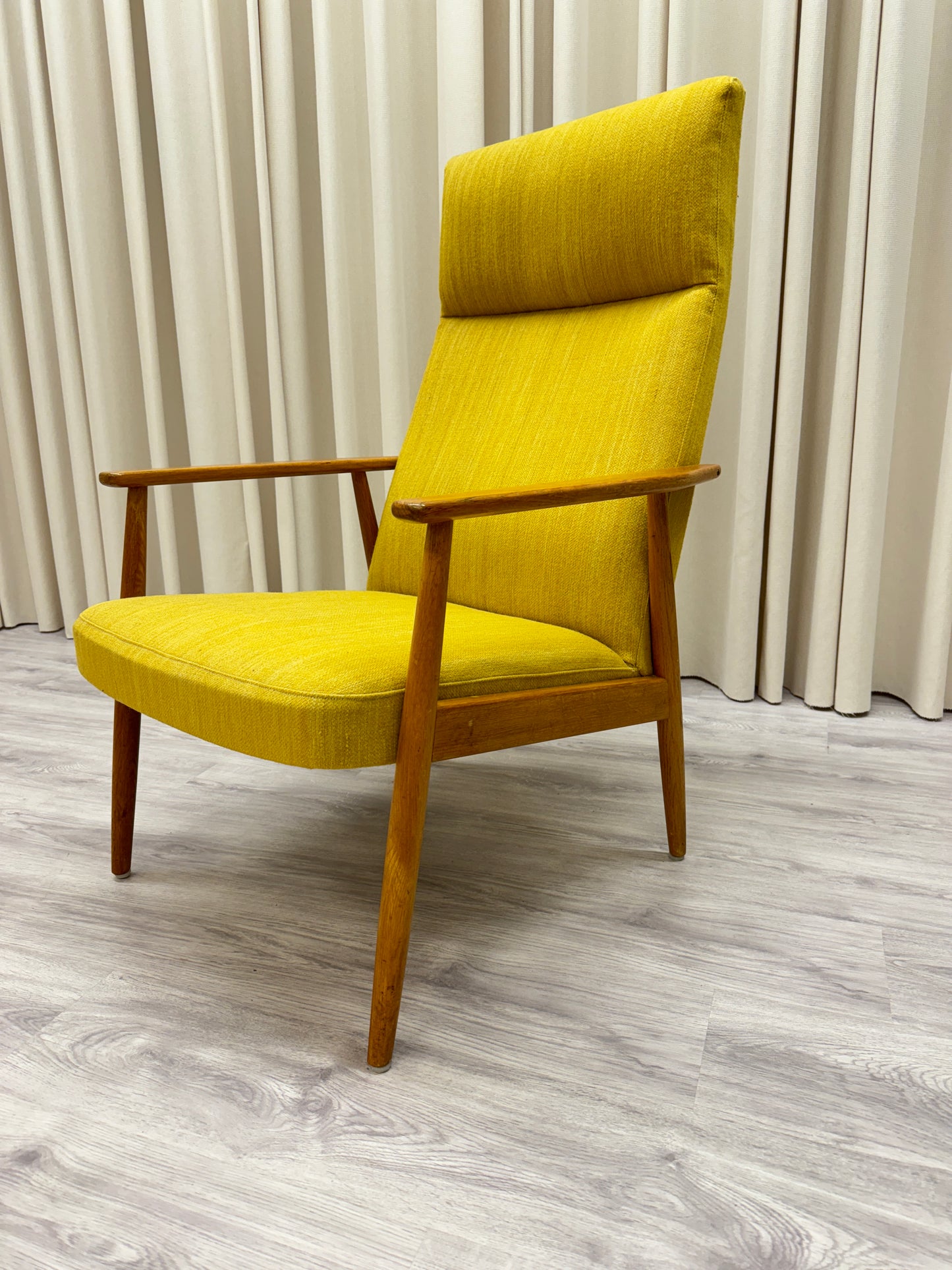 Retrofåtölj 1900-tal