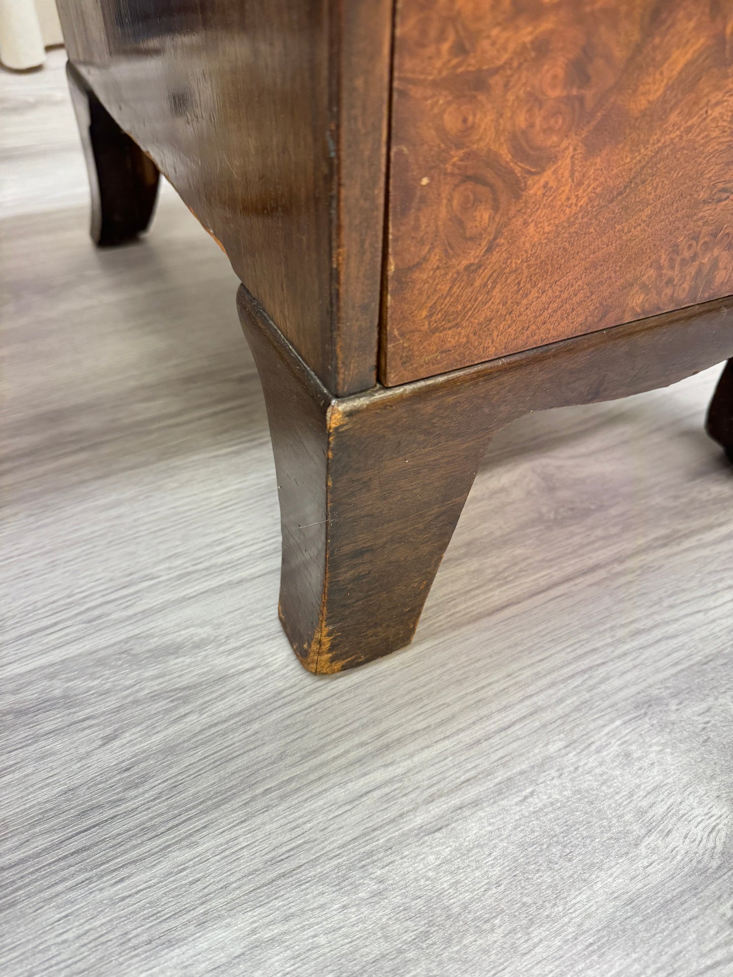 Skrivbord/sminkbord 1900-tal