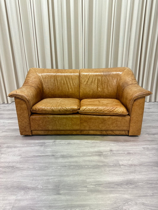 Italiensk skinnsoffa 2-sits