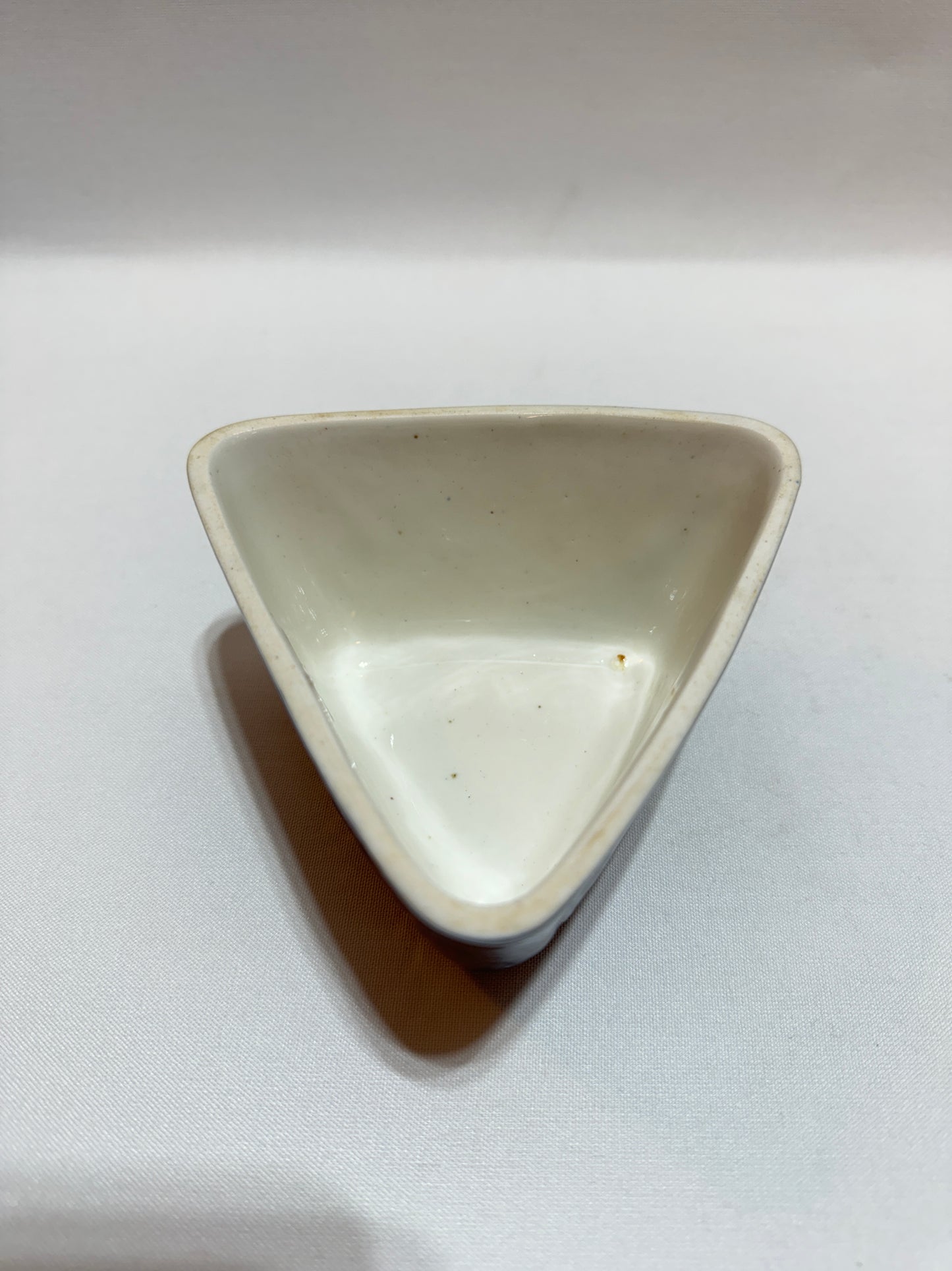 Porslinsskål med lock