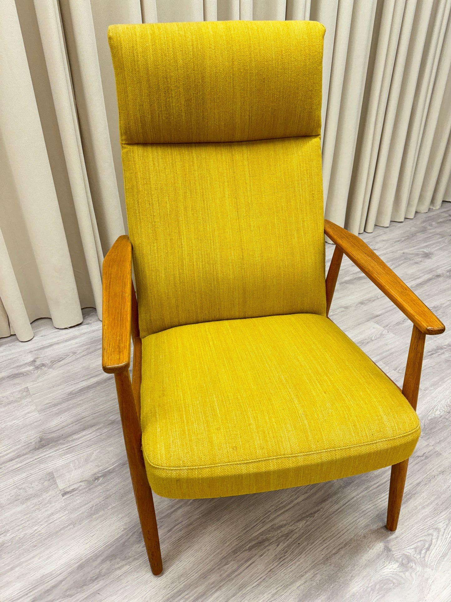 Retrofåtölj 1900-tal