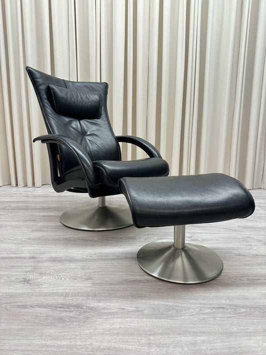 Fåtölj med fotpall - Brunstad