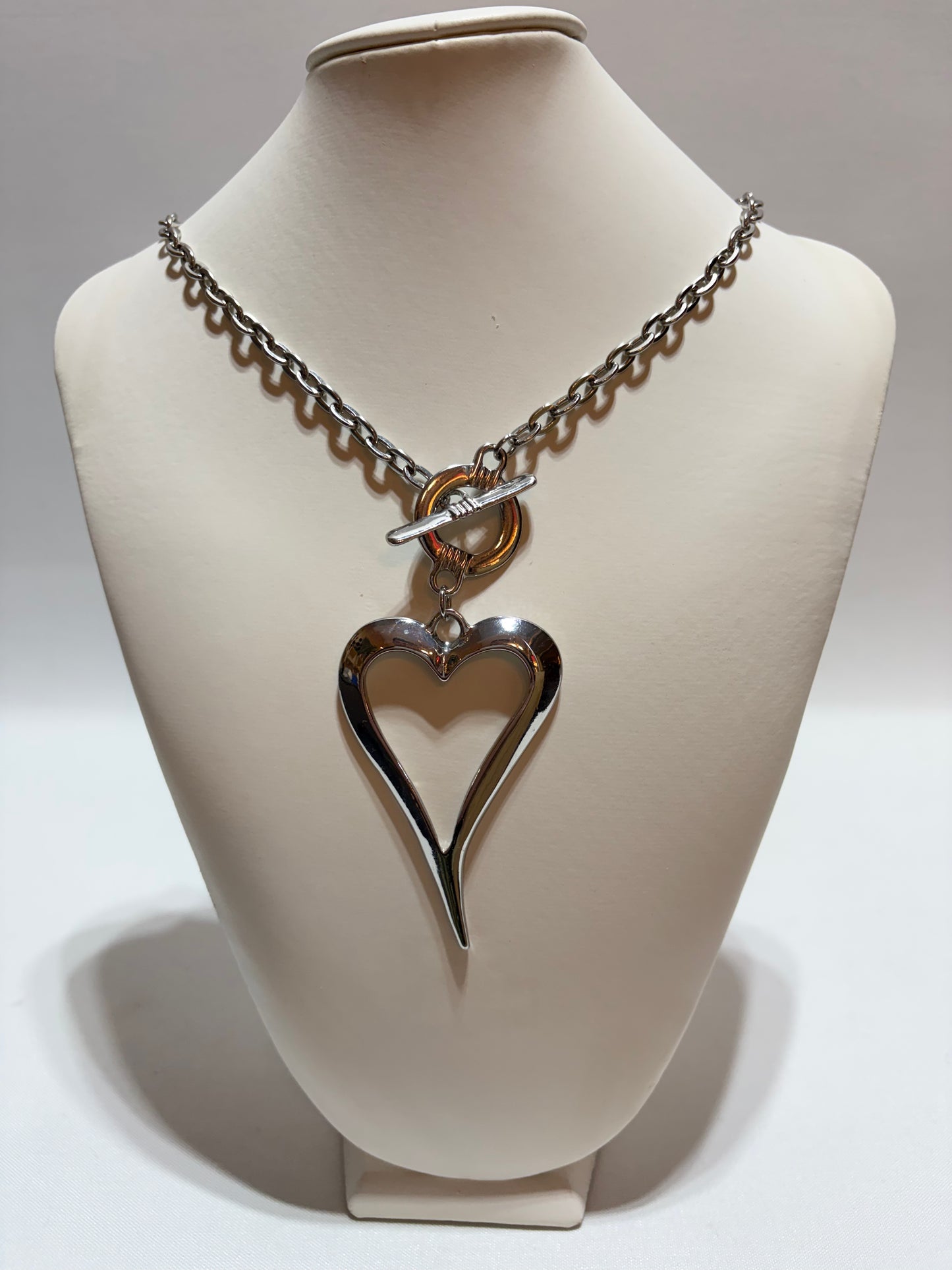 Halsband