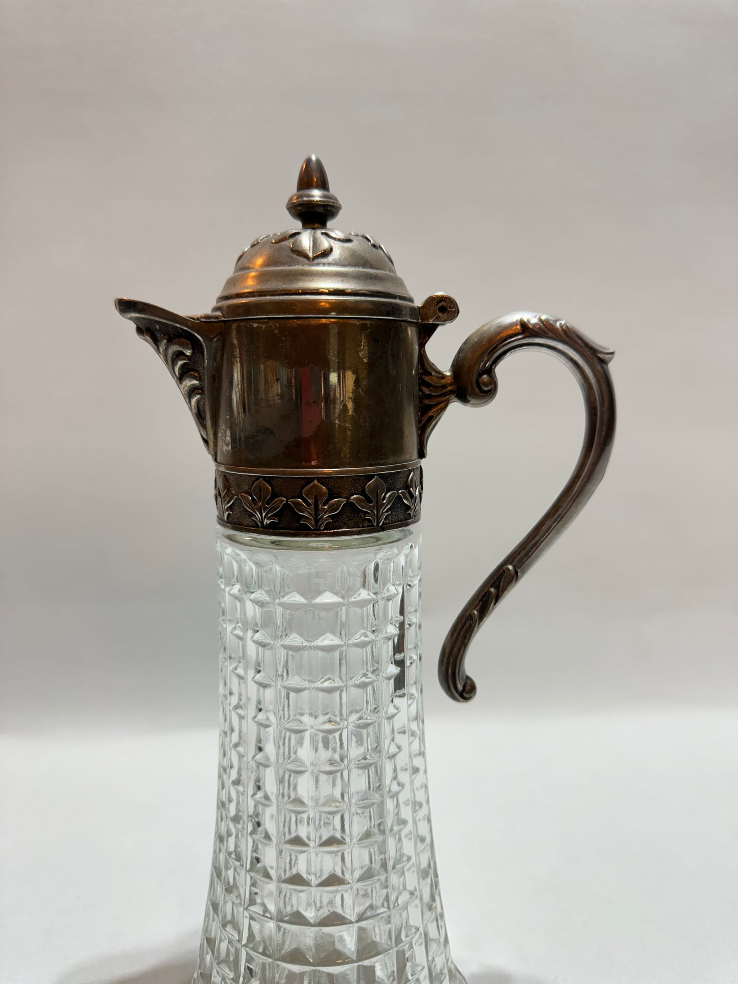 Italiensk karaff 1900-tal