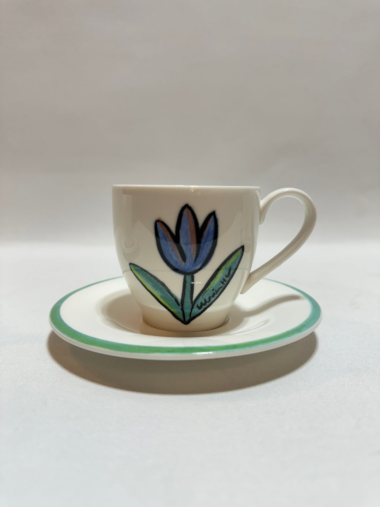 Kopp med fat ”Ulrica Hydman Vallien”