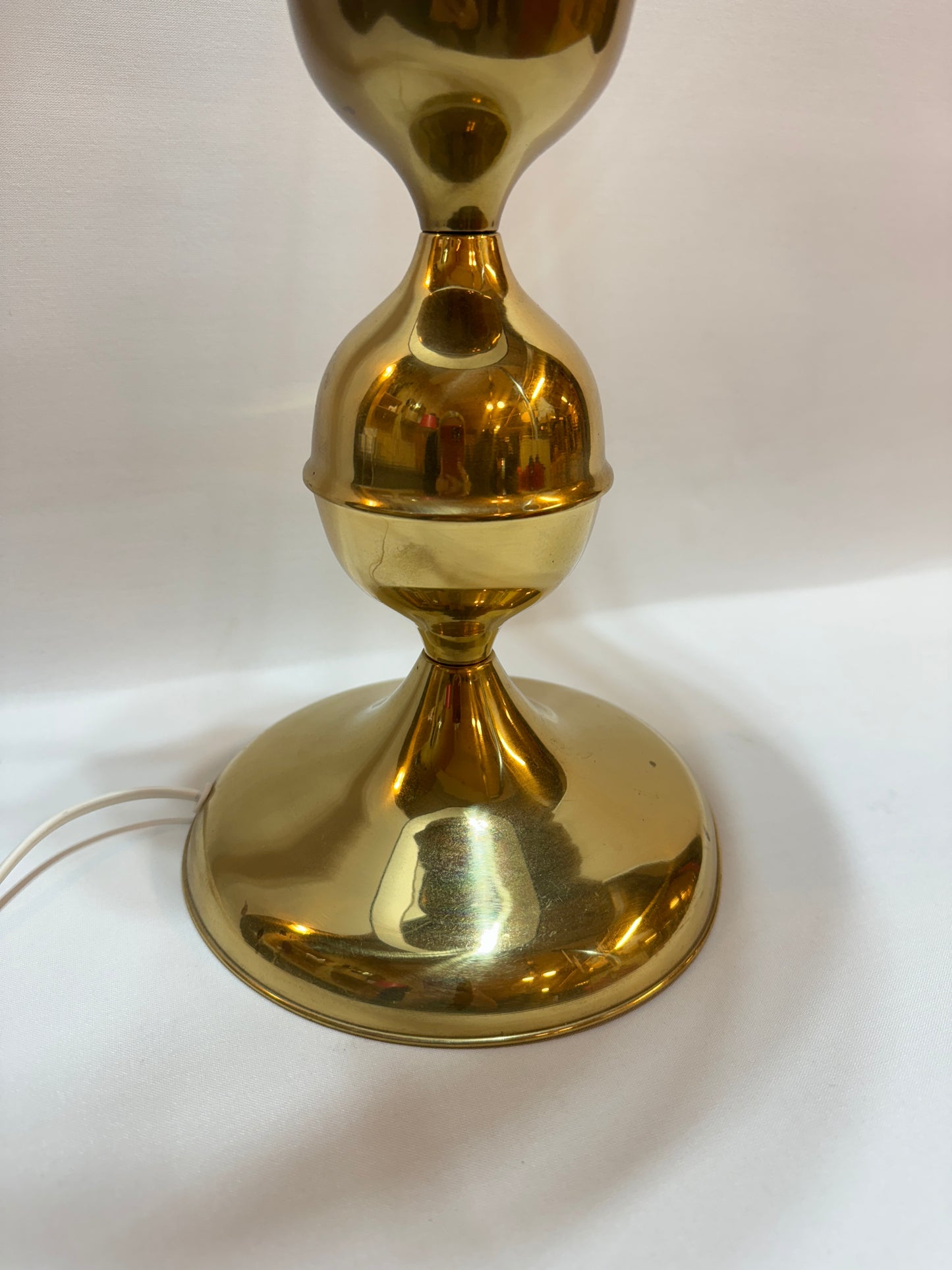 Lampa med Marimekkoskärm